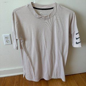Nike Running Division Half-Sleeve Shirt Rise 365 Tailwind